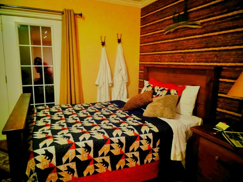 The Canadian Suite at the Forest Motel