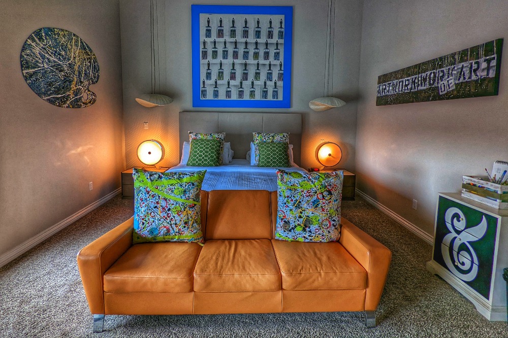 Retro Suites in Chatham