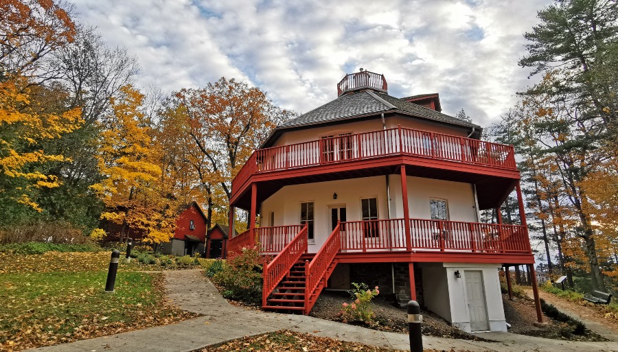 Woodchester House in Bracebridge